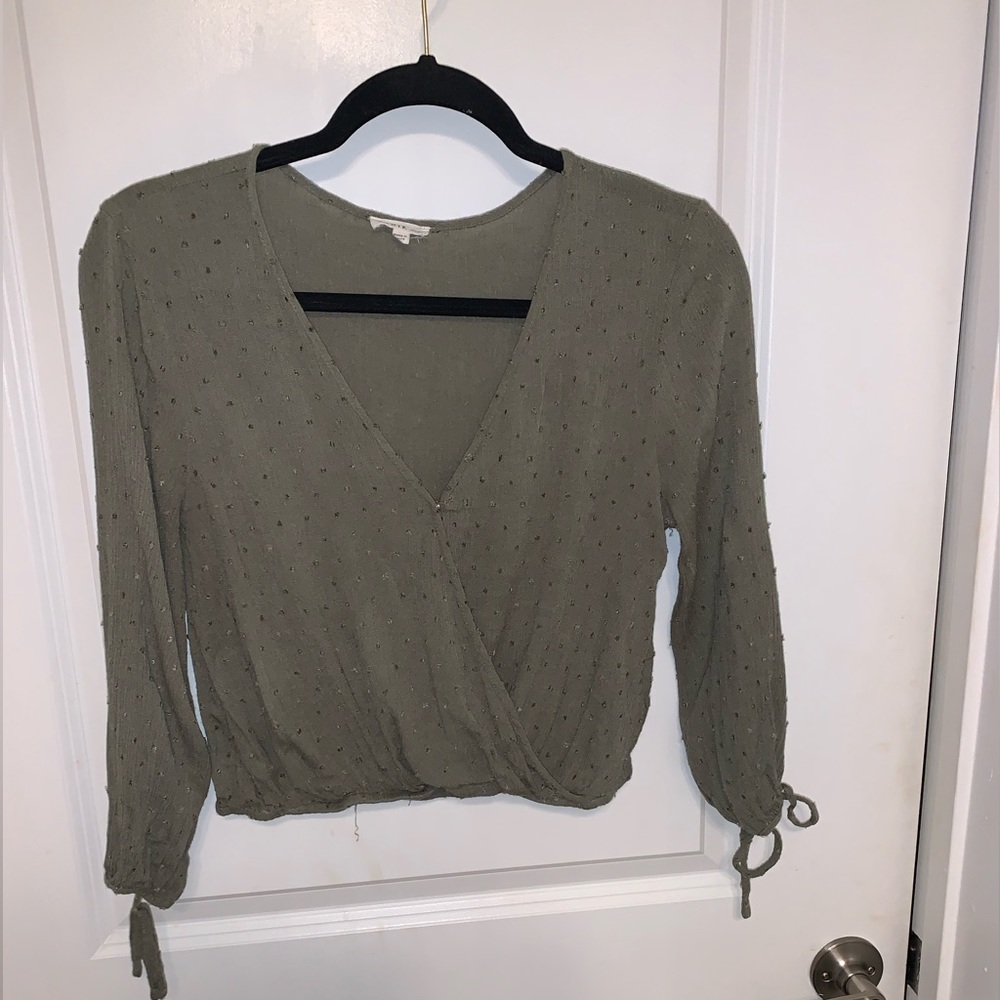Green long sleeve blouse